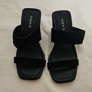 HP Torrid Women's Square Toe Demi Slip-On Wedge Sandals 6.5 Black